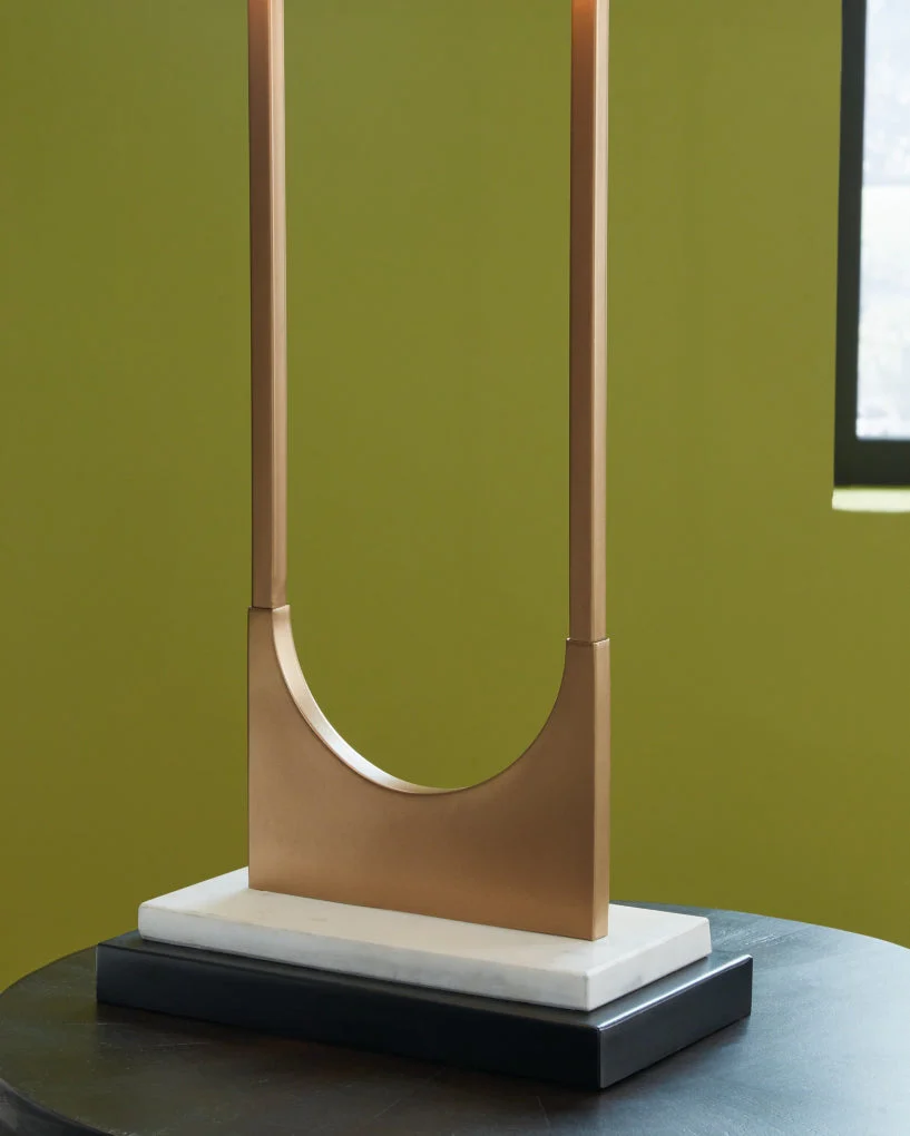 Malana Metal Table Lamp - Image 4
