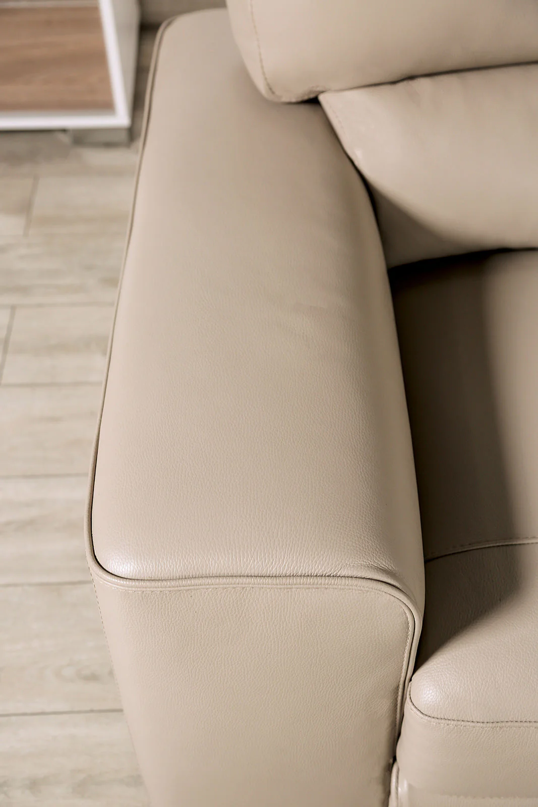 Marsicano Taupe Real Italian Leather Sofa - Image 4