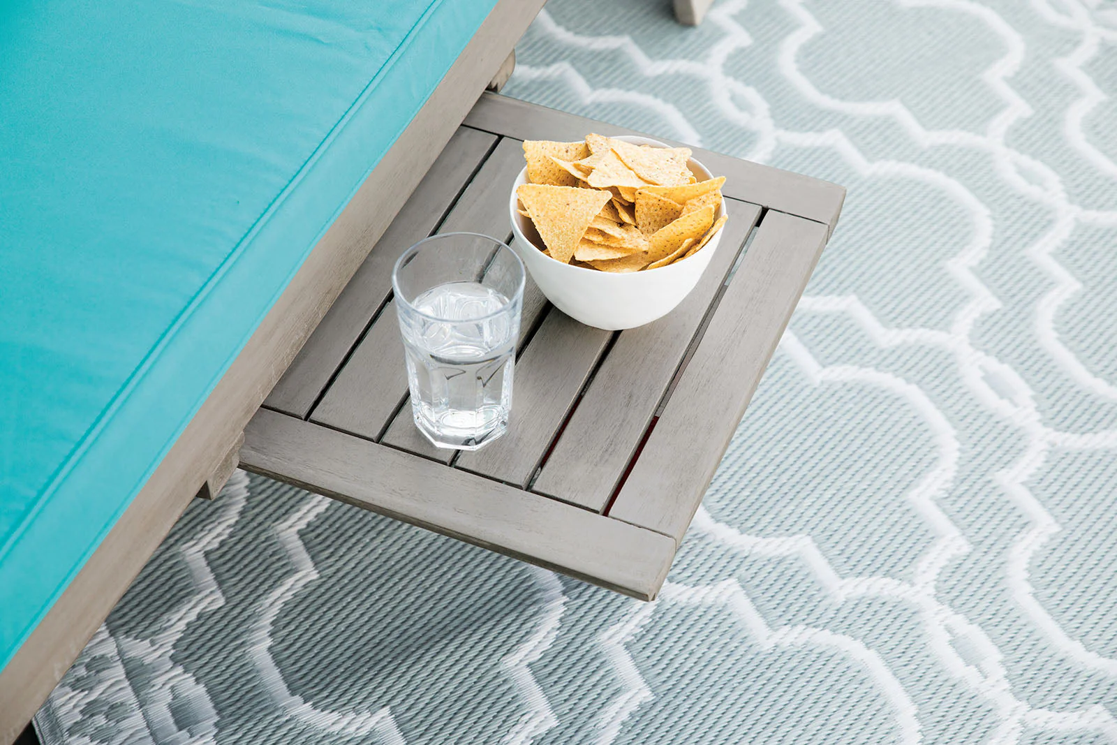 Maui Gray/Turquoise Outdoor Daybed - Image 7