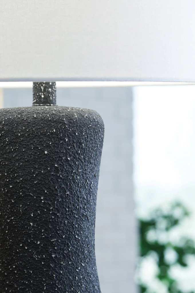 Maykins Metal Table Lamp - Image 3