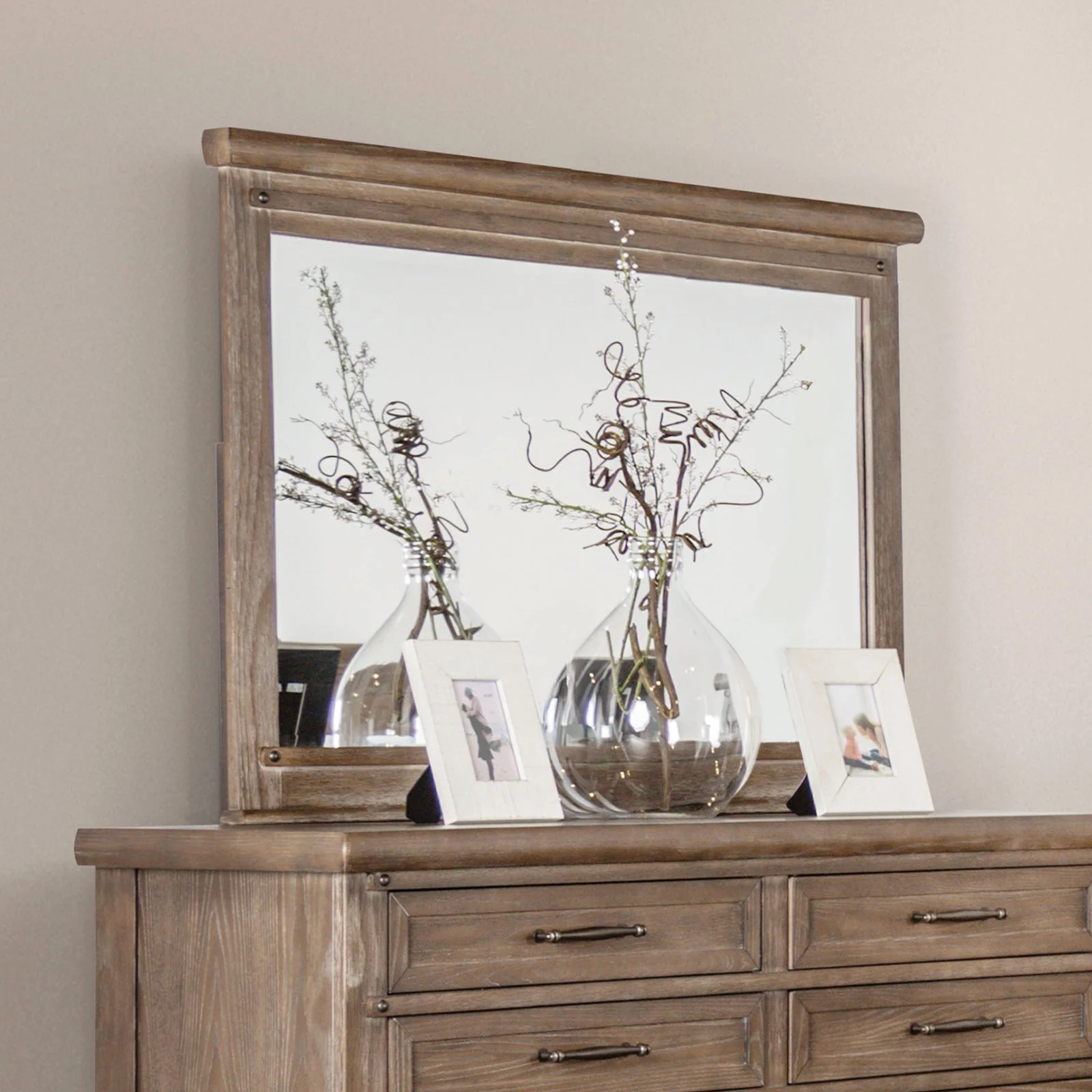 Merthyr Brown 5 Pc. Queen Bedroom Set w/ 2NS - Image 5