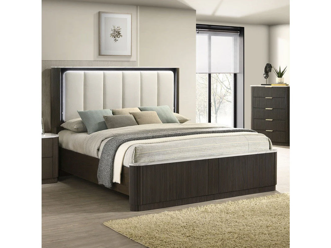Merthyr Dark Walnut 5 Pc. Queen Bedroom Set w/ 2NS