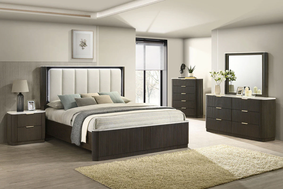 Merthyr Dark Walnut 5 Pc. Queen Bedroom Set w/ Chest - Image 2