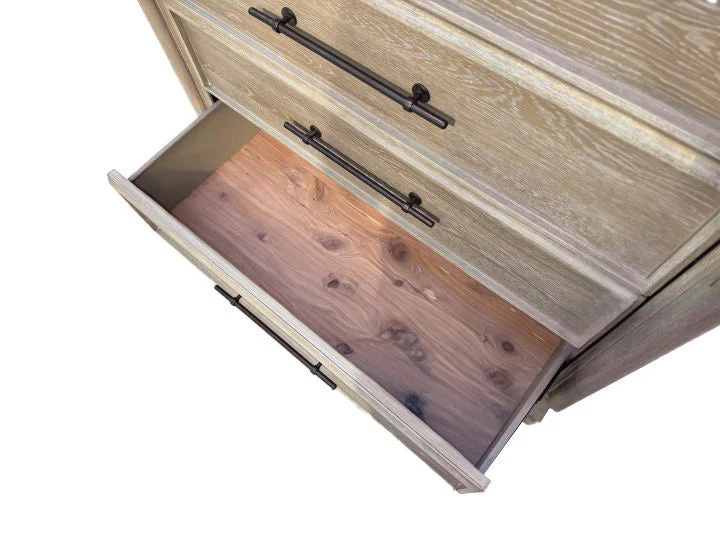 Midhurst Oak Chest - Image 6