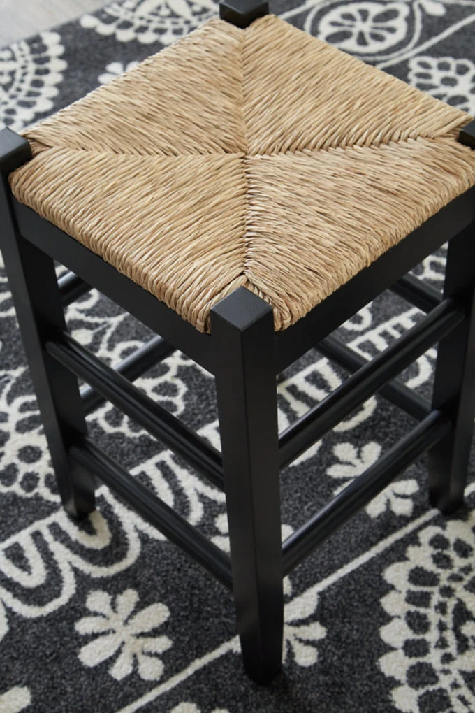 Mirimyn Stool - Image 5