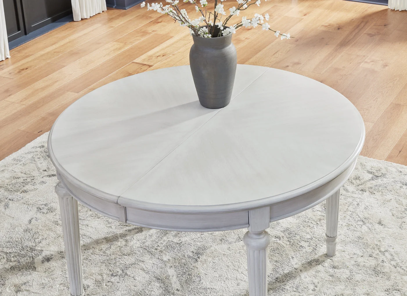 Montelaine Dining Set (Up to 6 Chairs) - Image 8