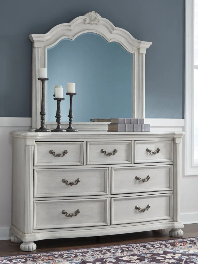 Montelaine Dresser and Mirror - Image 2