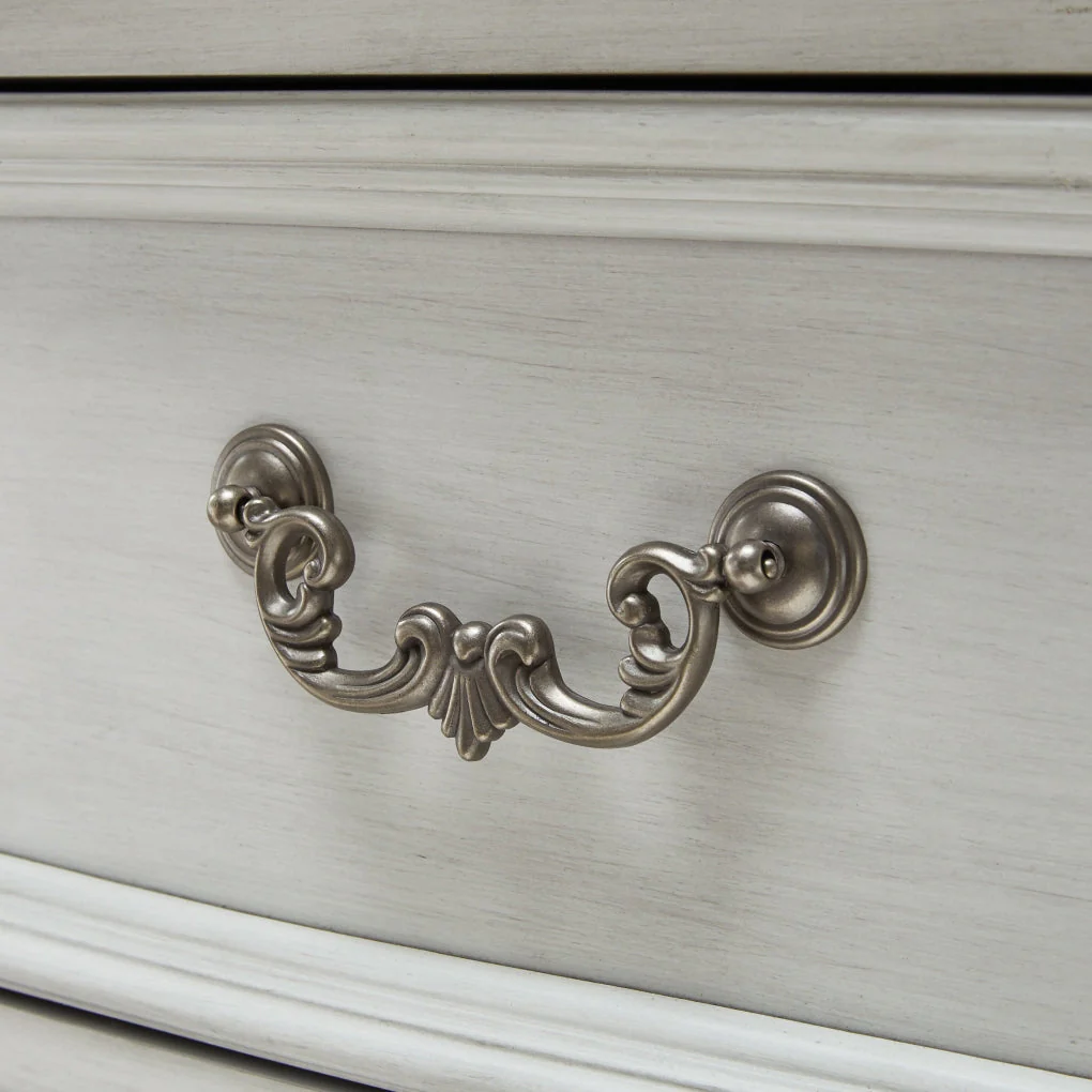 Montelaine Three Drawer Night Stand - Image 7