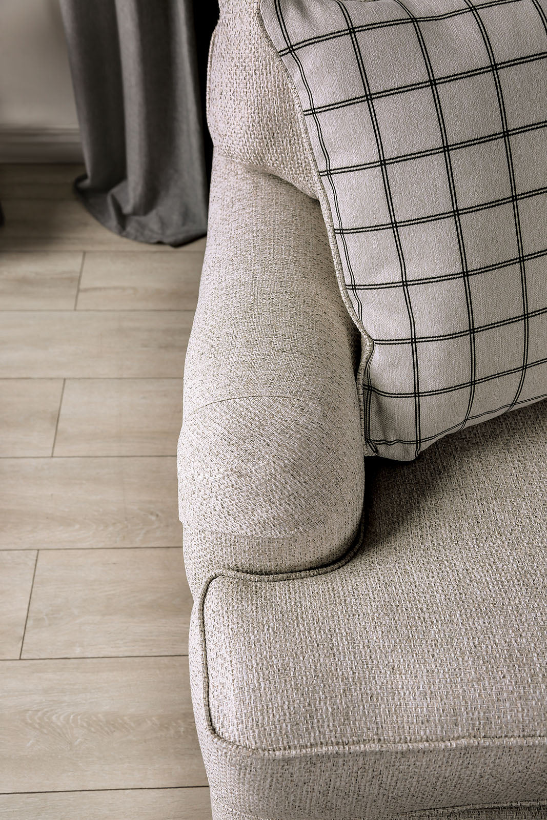 Mossley Ivory Sofa - Image 5