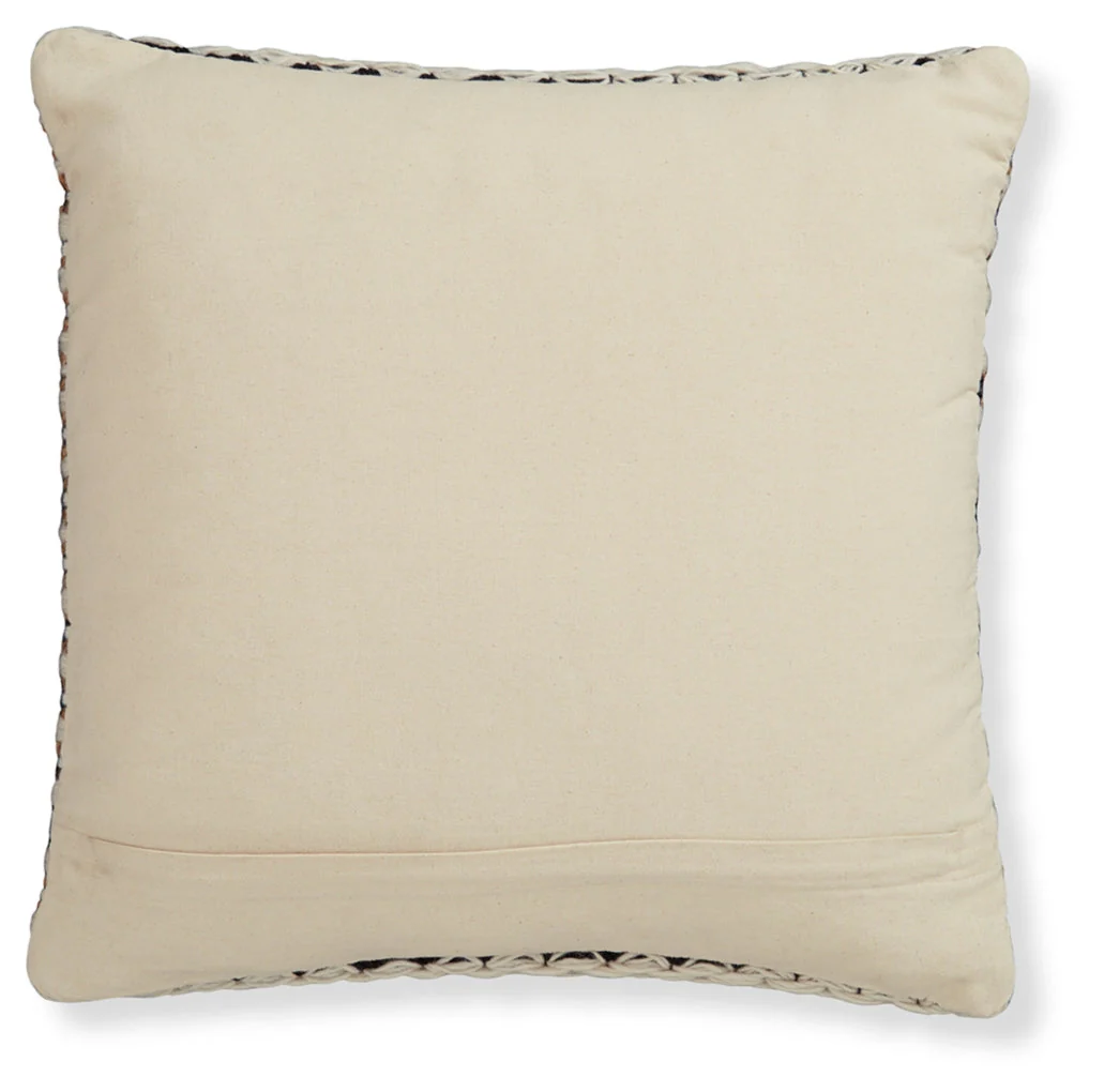 Nealington Pillow - Image 3