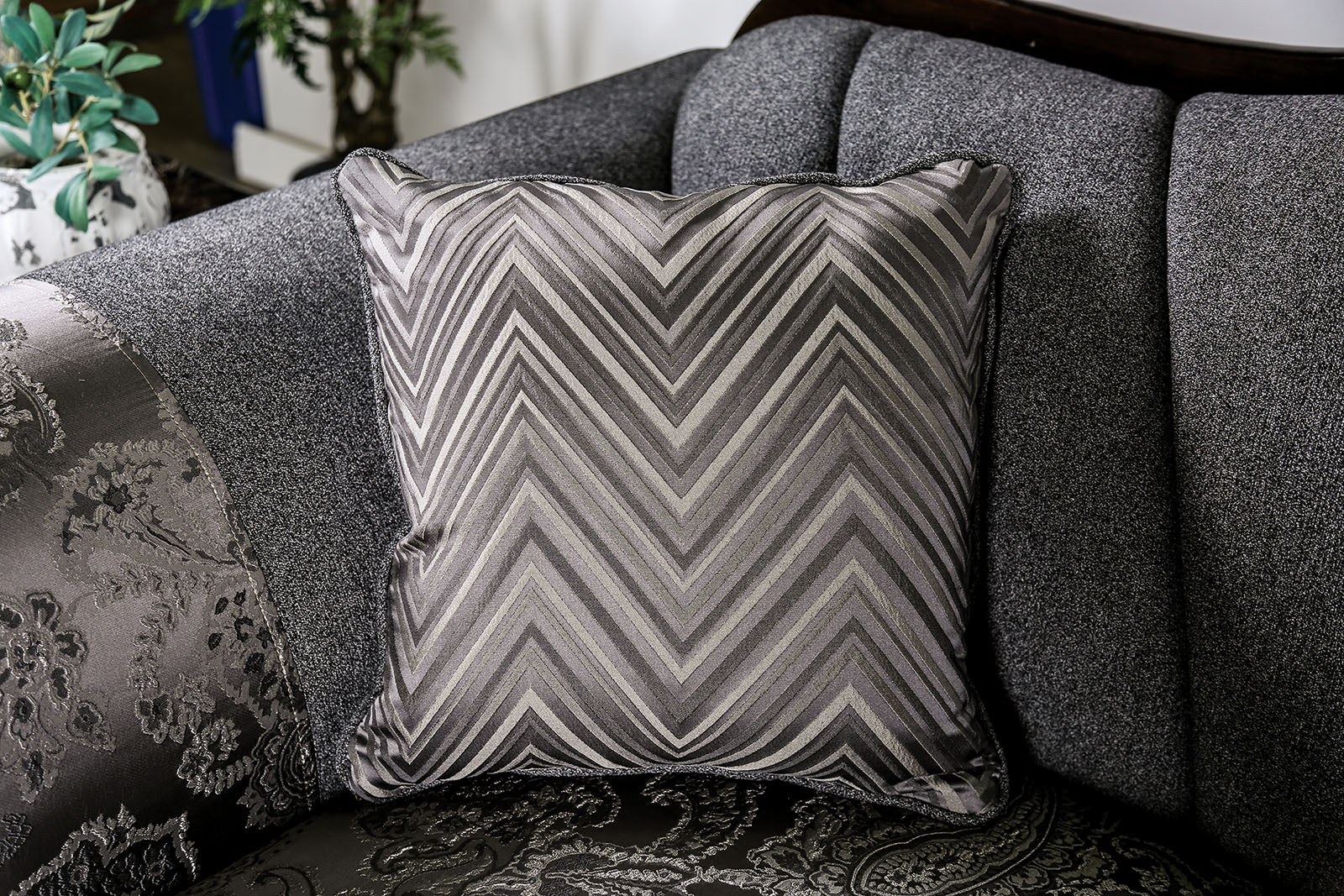 Newdale Gray Loveseat - Image 7