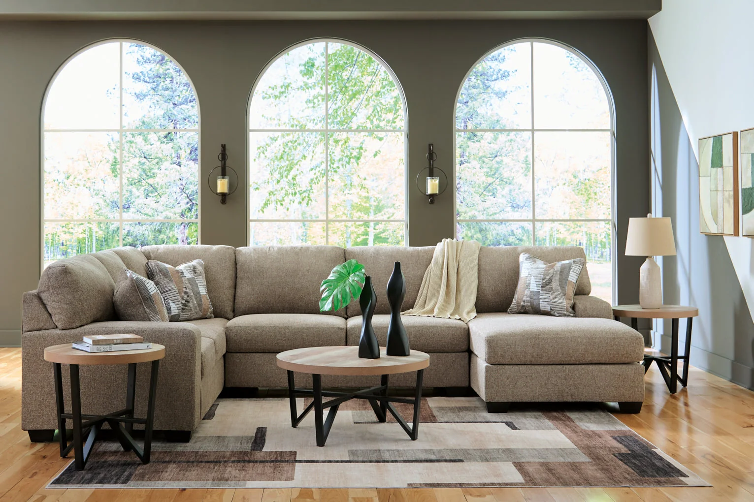 Newellen 3-Piece Sectional with Chaise - Image 6