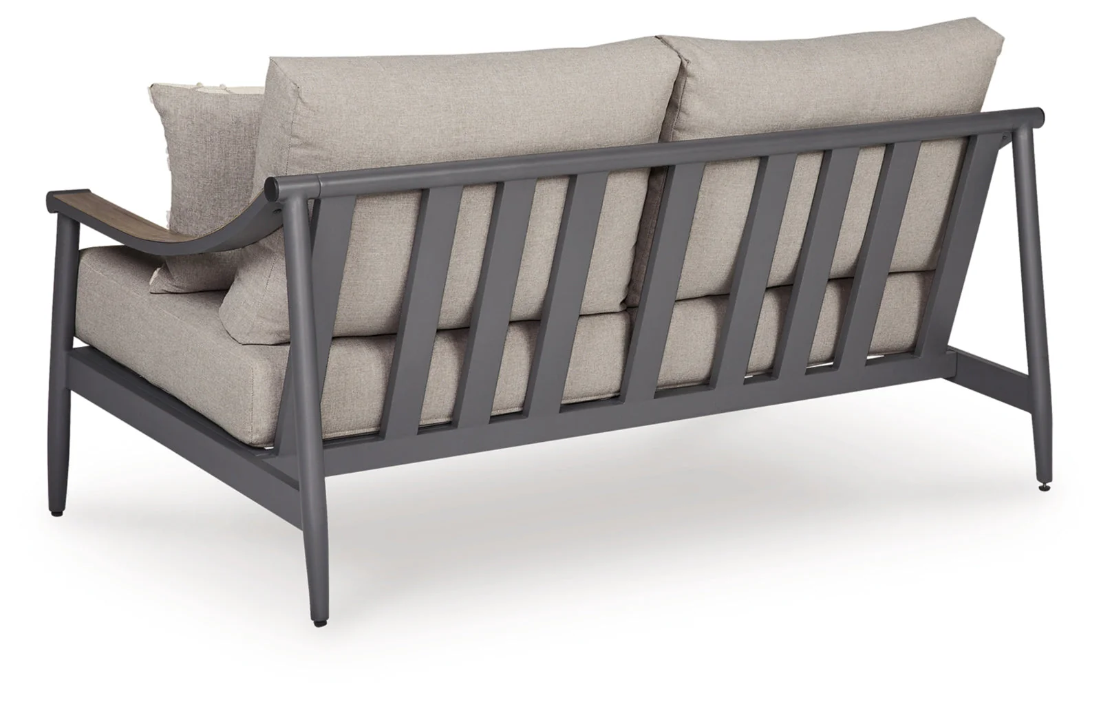 North Island Outdoor Seating - Image 10