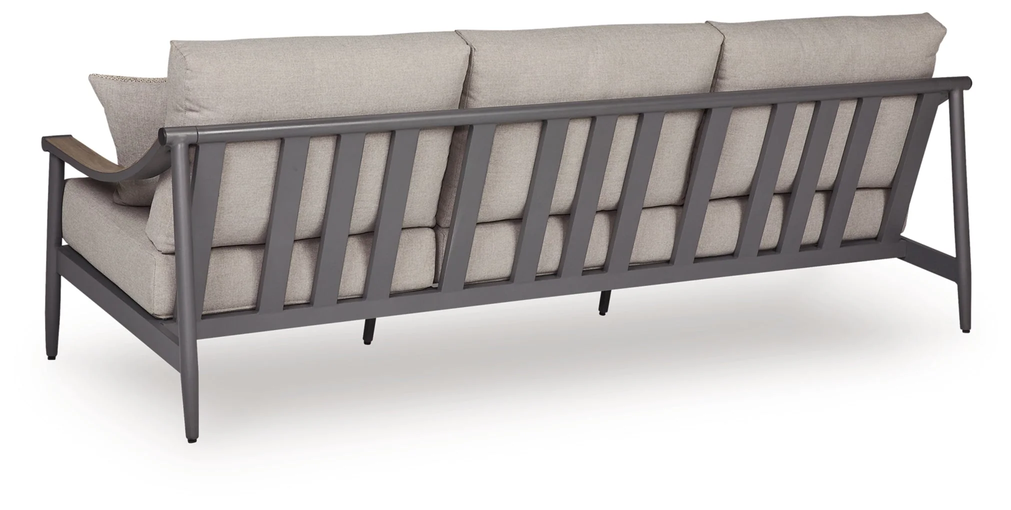 North Island Outdoor Seating - Image 11