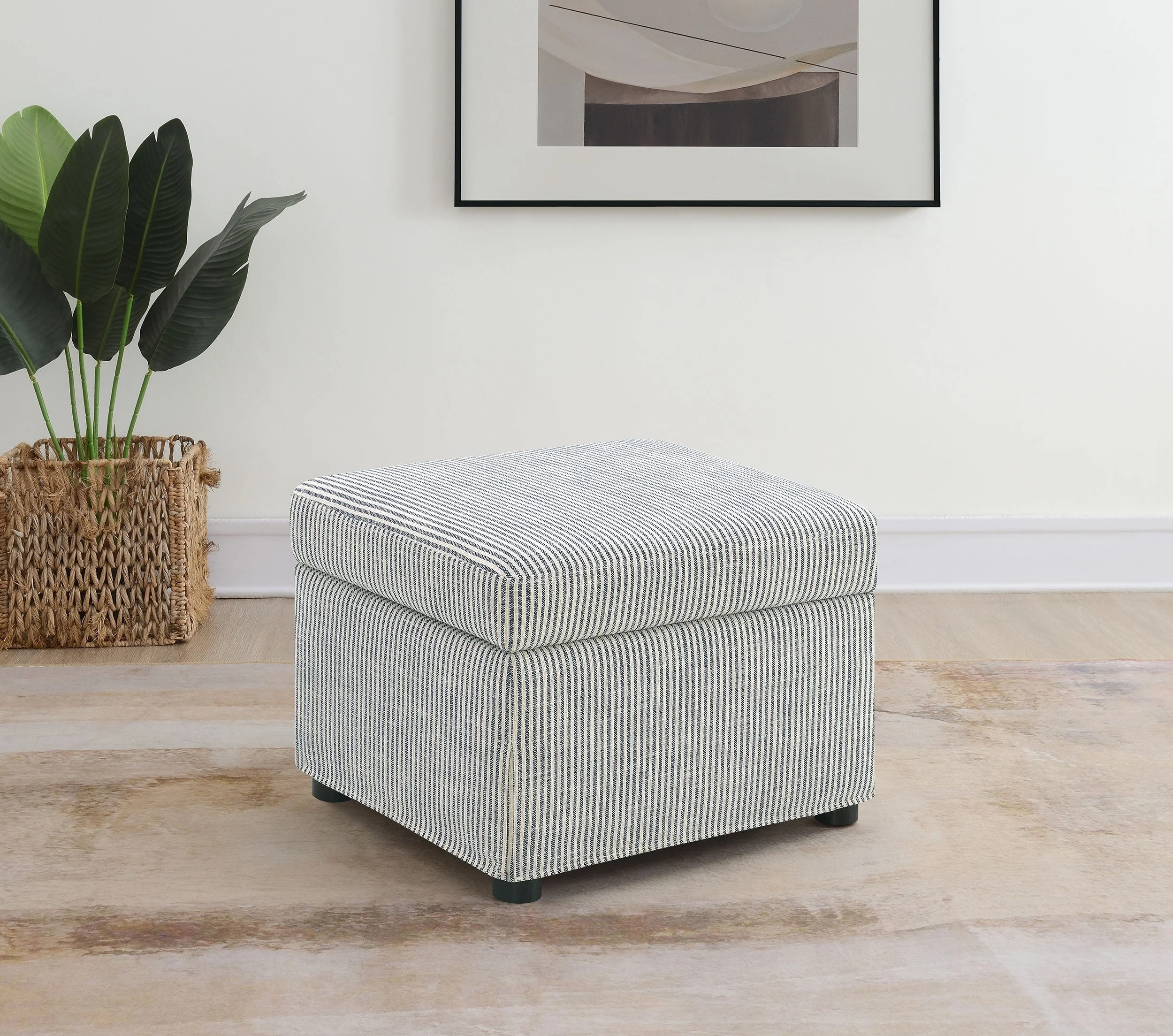 Winter Upholstered Hydraulic Lift Top Storage Ottoman - Image 6