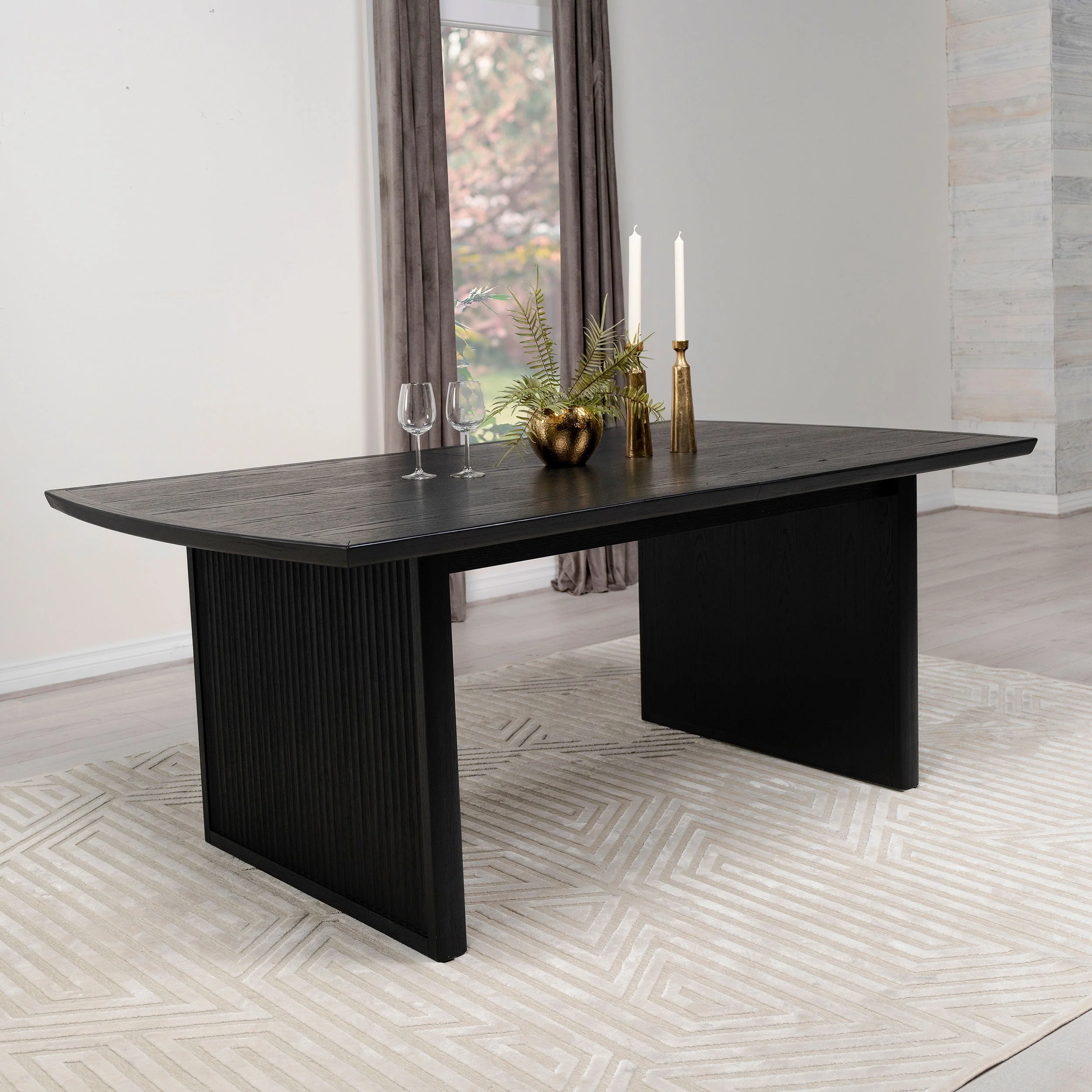 Brookmead 100-inch Extension Leaf Dining Table Black - Image 4