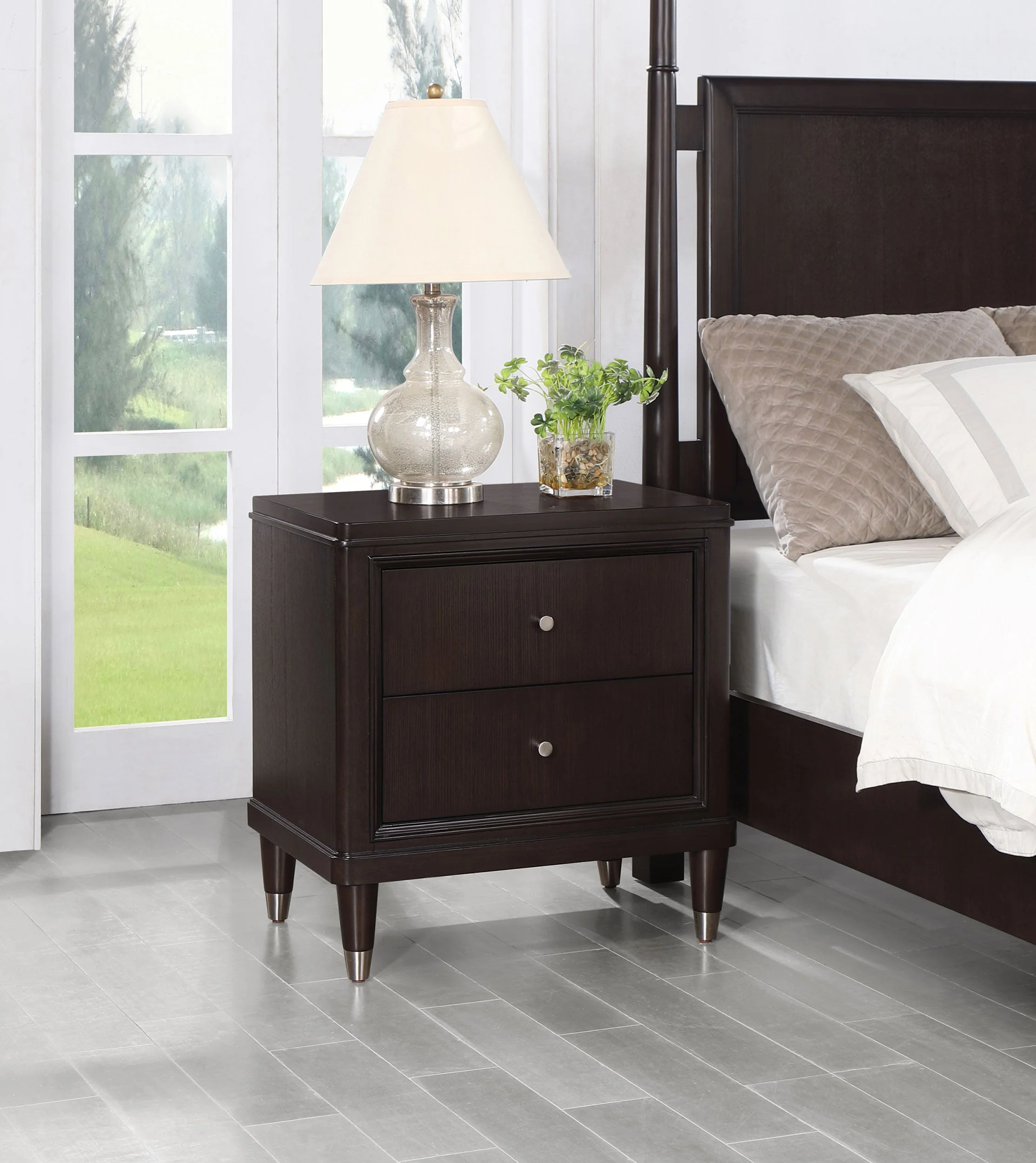 Emberlyn 2-drawer Nightstand Brown - Image 3