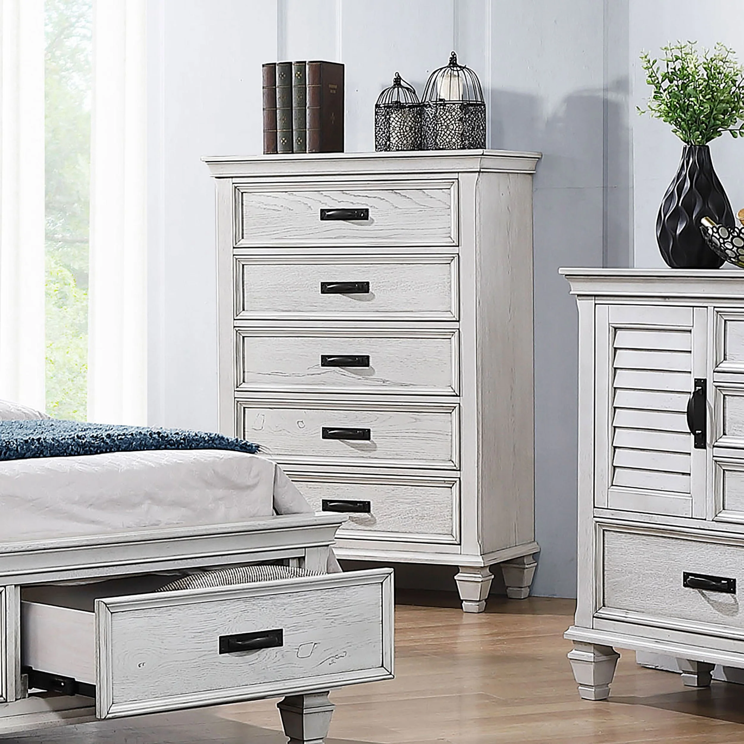 Franco 5-drawer Bedroom Chest Distressed White - Image 3