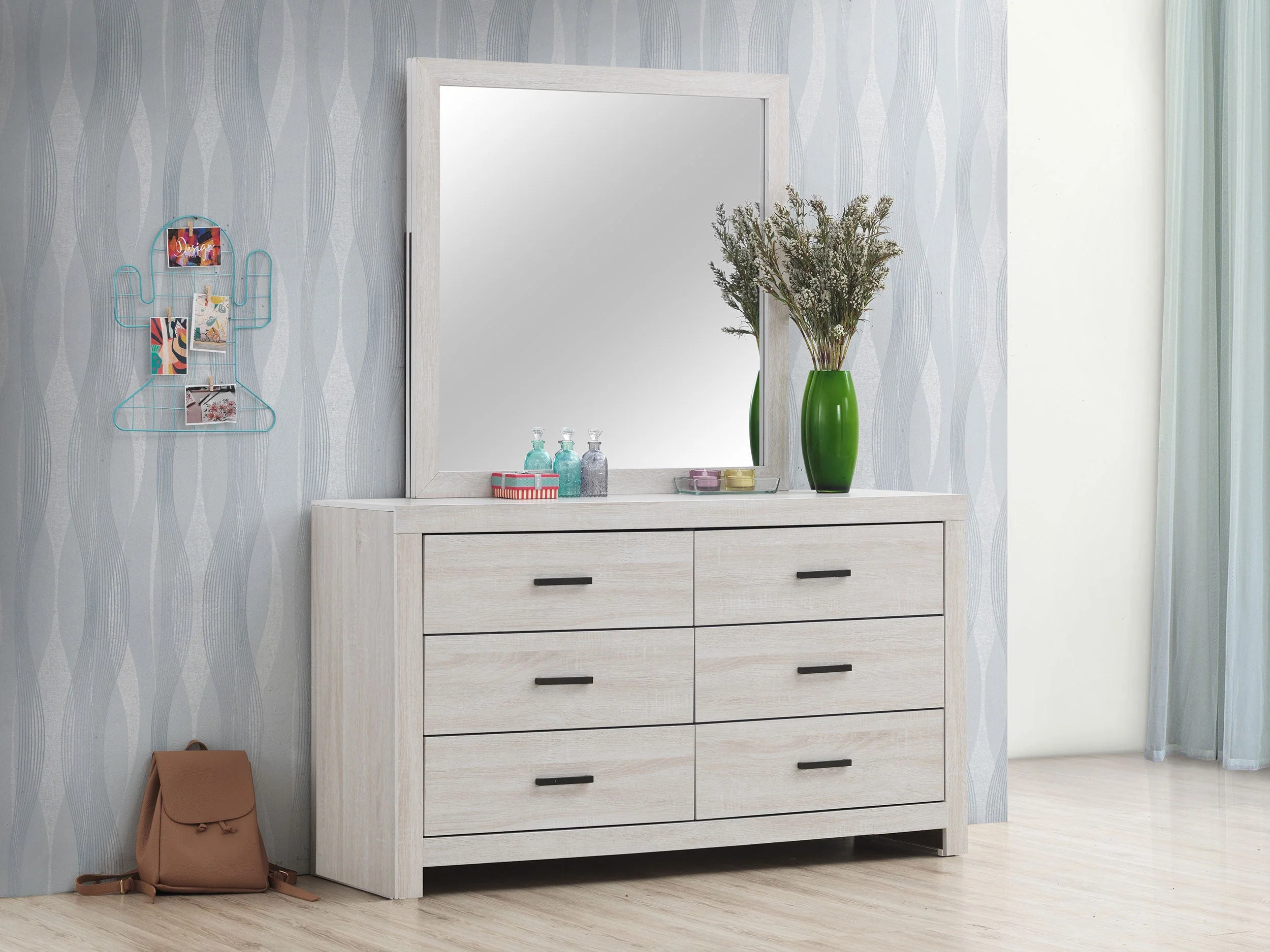 Brantford 6-drawer Dresser with Mirror - Image 6