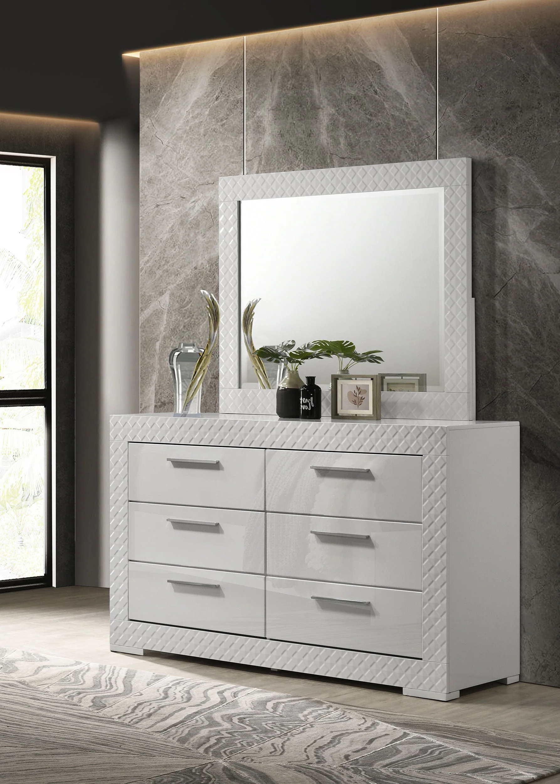 Ives 6-drawer Dresser and Mirror High Gloss - Image 5
