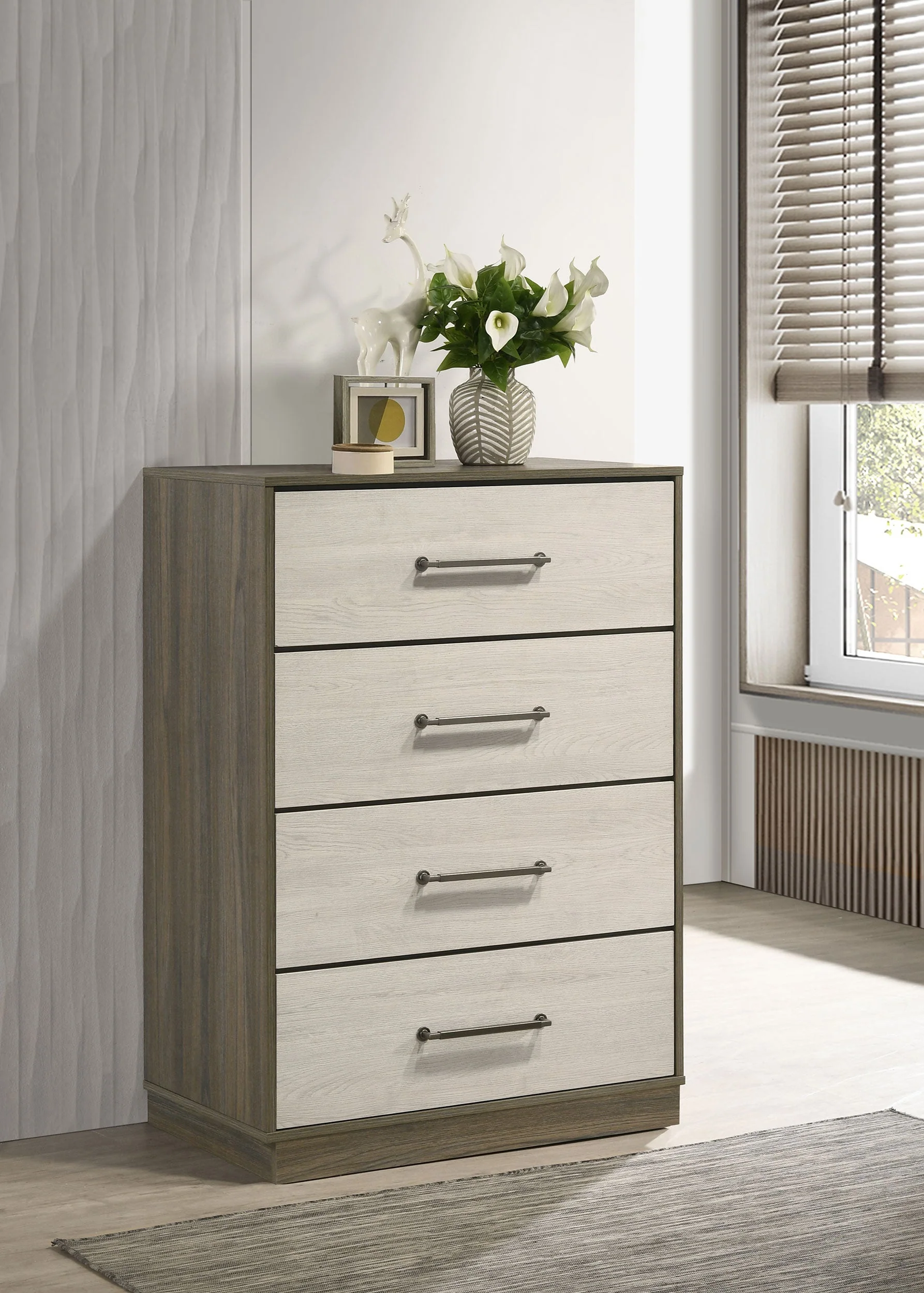 Fenwick 4-drawer Chest of Drawers Grey Oak - Image 3