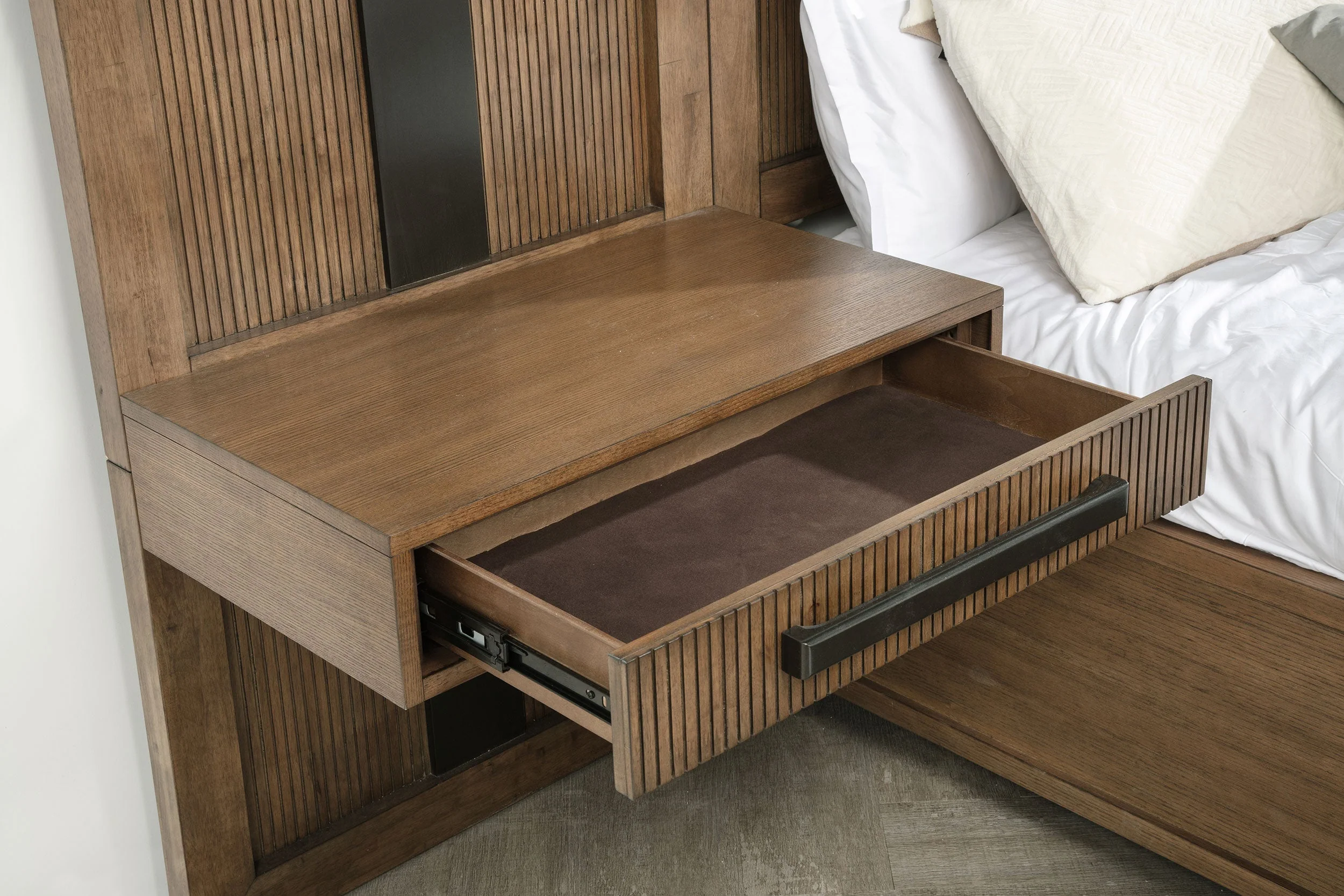 Terrace Panel Bedroom Set Ash Brown - Image 57