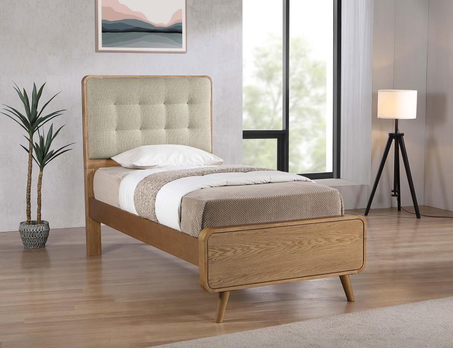 Robyn Wood Platform Bed - Image 10