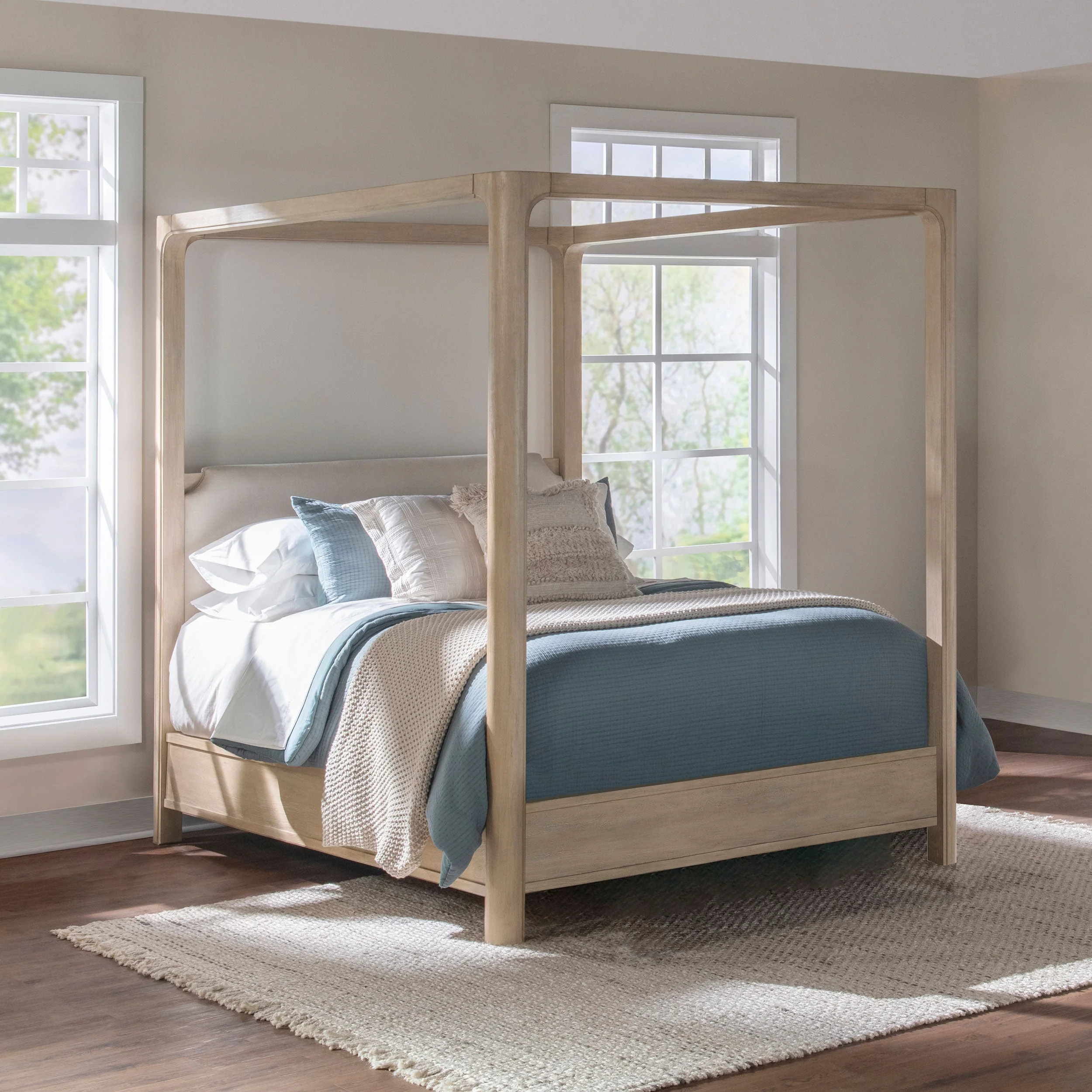 Solano 85-inch Canopy Bed Weathered Mango - Image 6