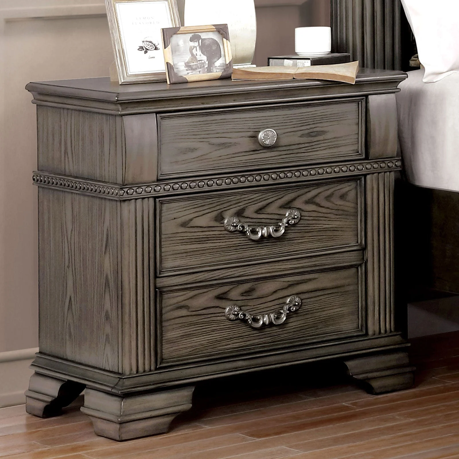 Pamphilos Gray Queen Bed & Nightstand & Dresser & Mirror - Image 4