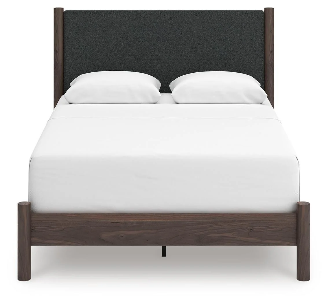 Pamytta Upholstered Panel Bed Bedroom Set - Image 32