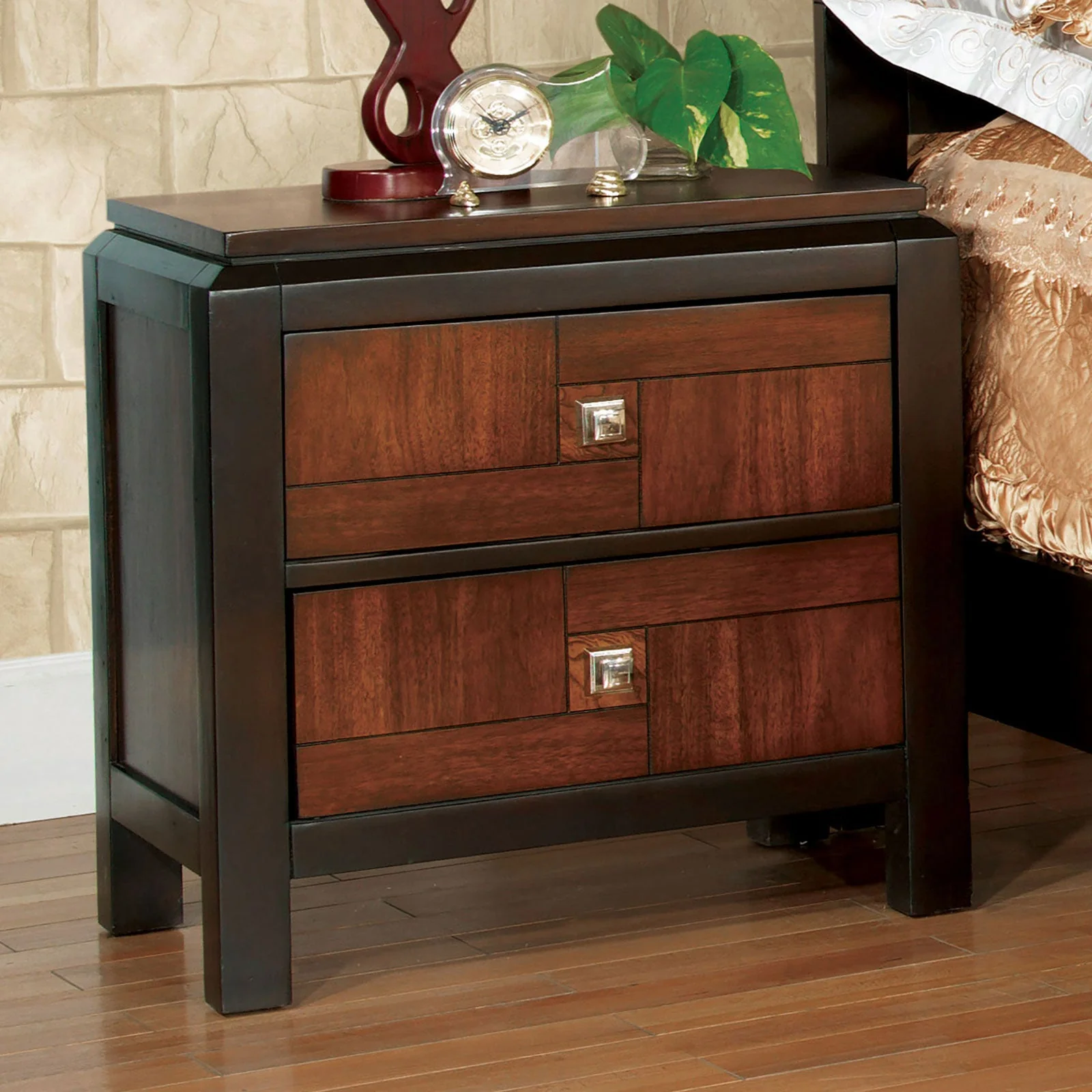 Patra Acacia/Walnut 5 Pc. Queen Bedroom Set w/ 2NS - Image 5