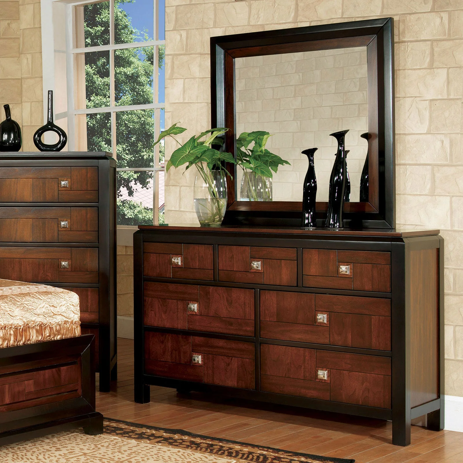 Patra Acacia/Walnut 5 Pc. Queen Bedroom Set w/ Chest - Image 4