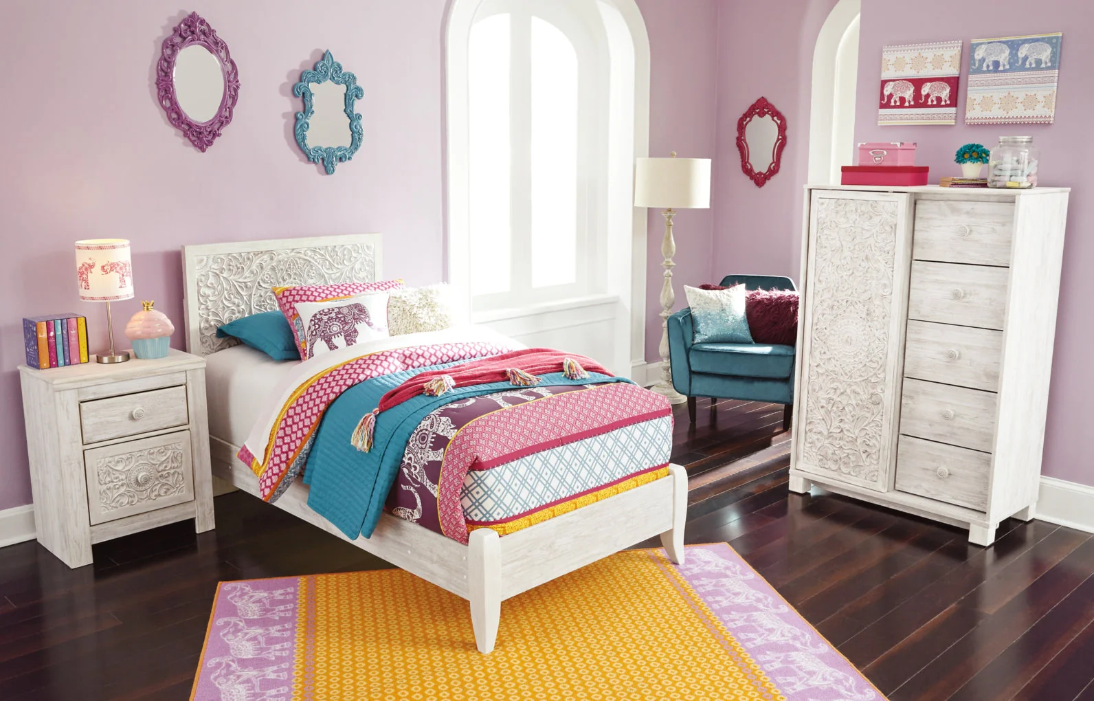 Paxberry Two Drawer Night Stand - Image 8