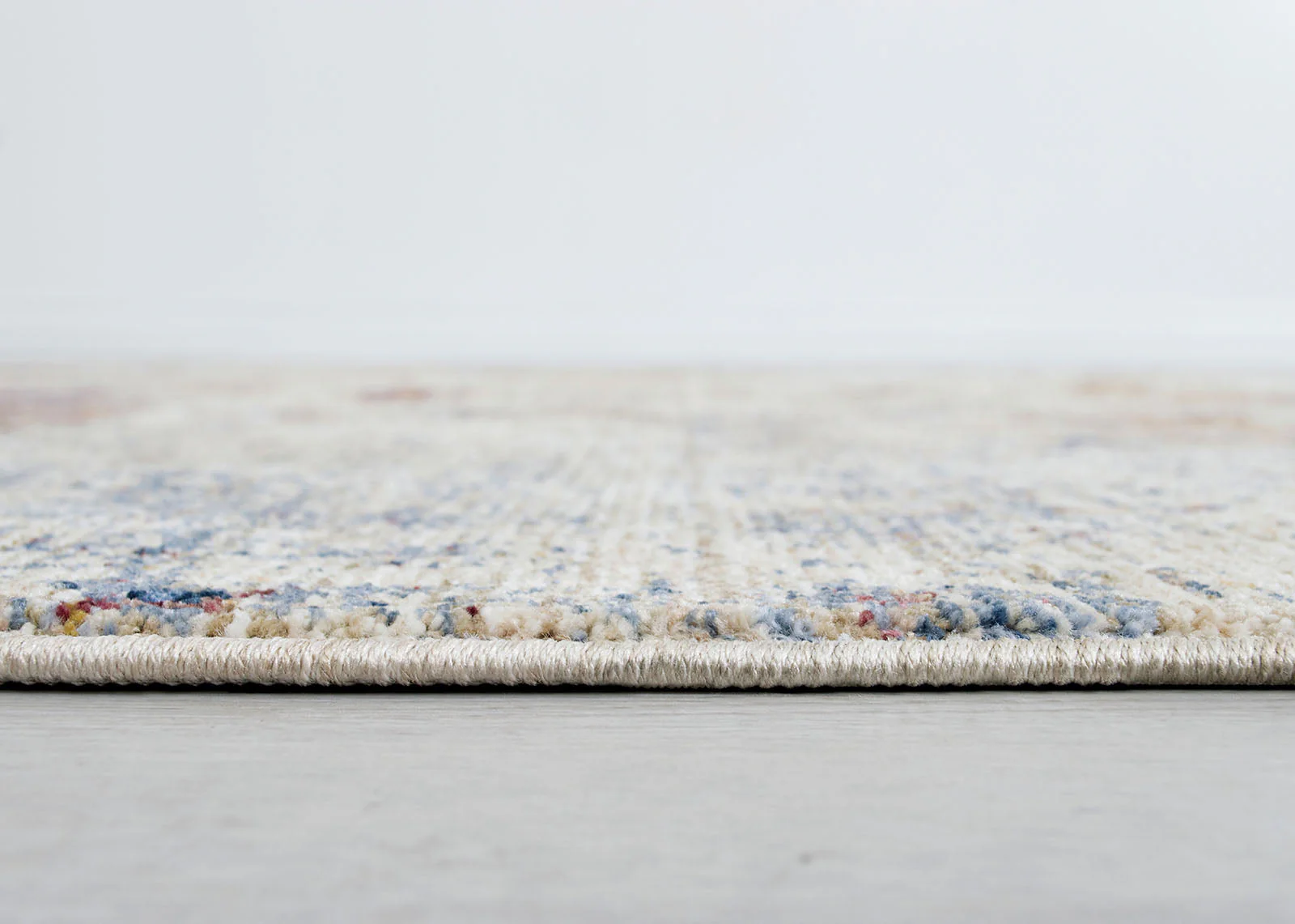 Payas Beige 5' X 7' Area Rug - Image 3