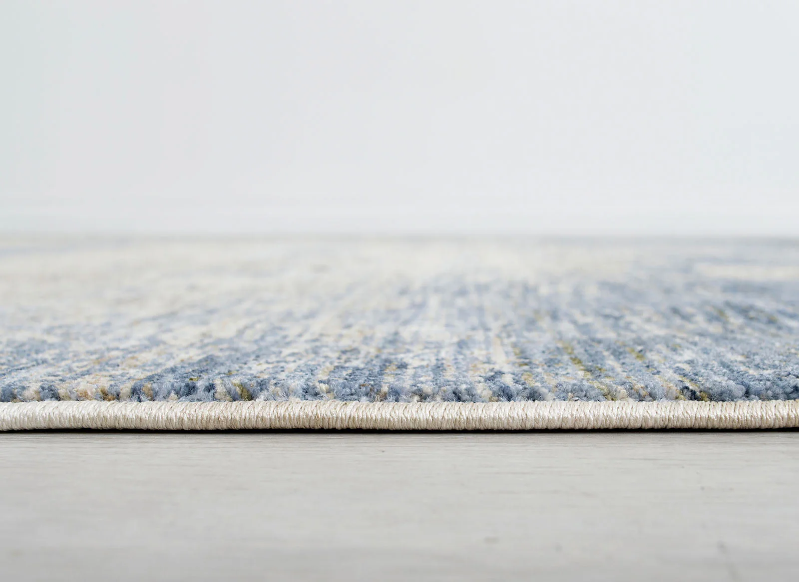 Payas Blue/Multi 5'X7' Area Rug - Image 2