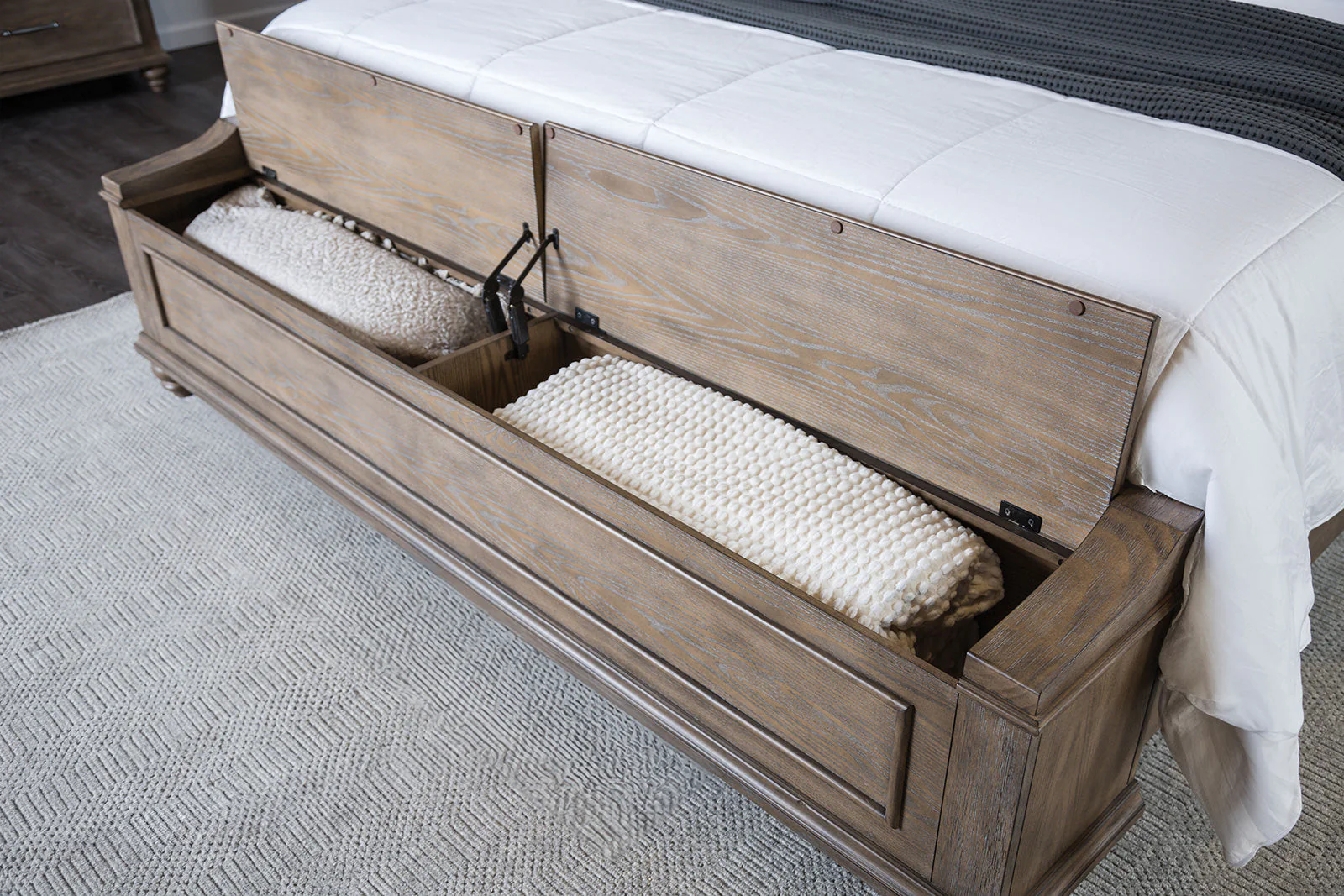 Philomath Aged Oak Queen Bed - Image 2