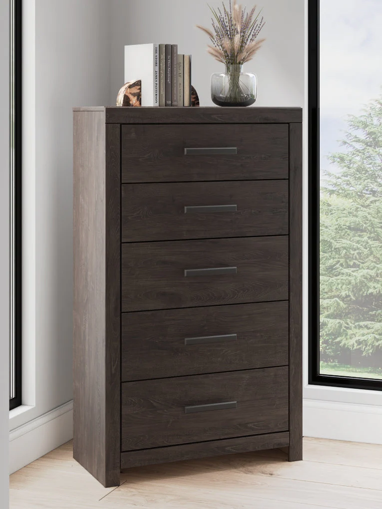 Prendonea Five Drawer Chest - Image 2