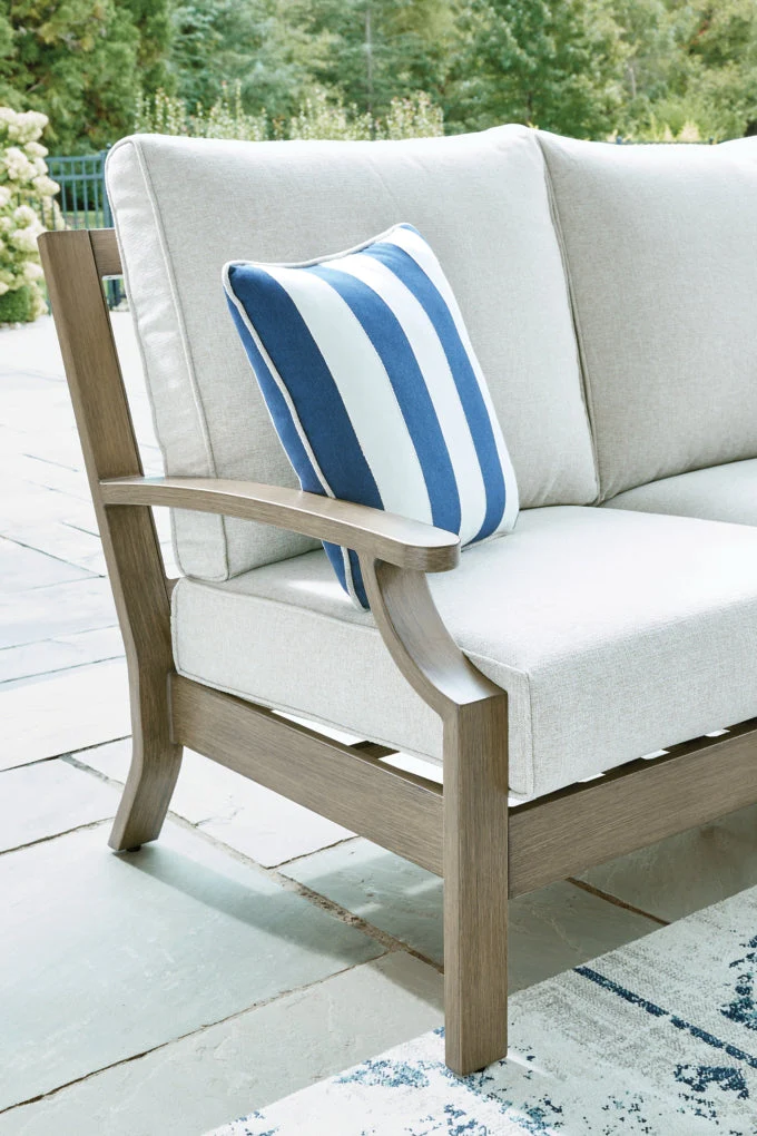 Rainier Ranch Outdoor Seating - Image 21