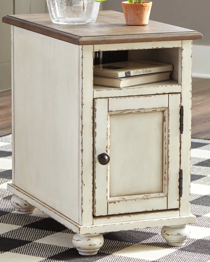 Realyn End Table - Image 4