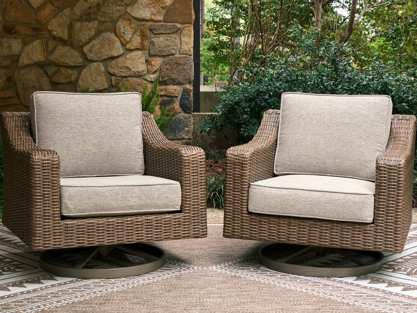 Revare Beach Outdoor Seating - Image 30
