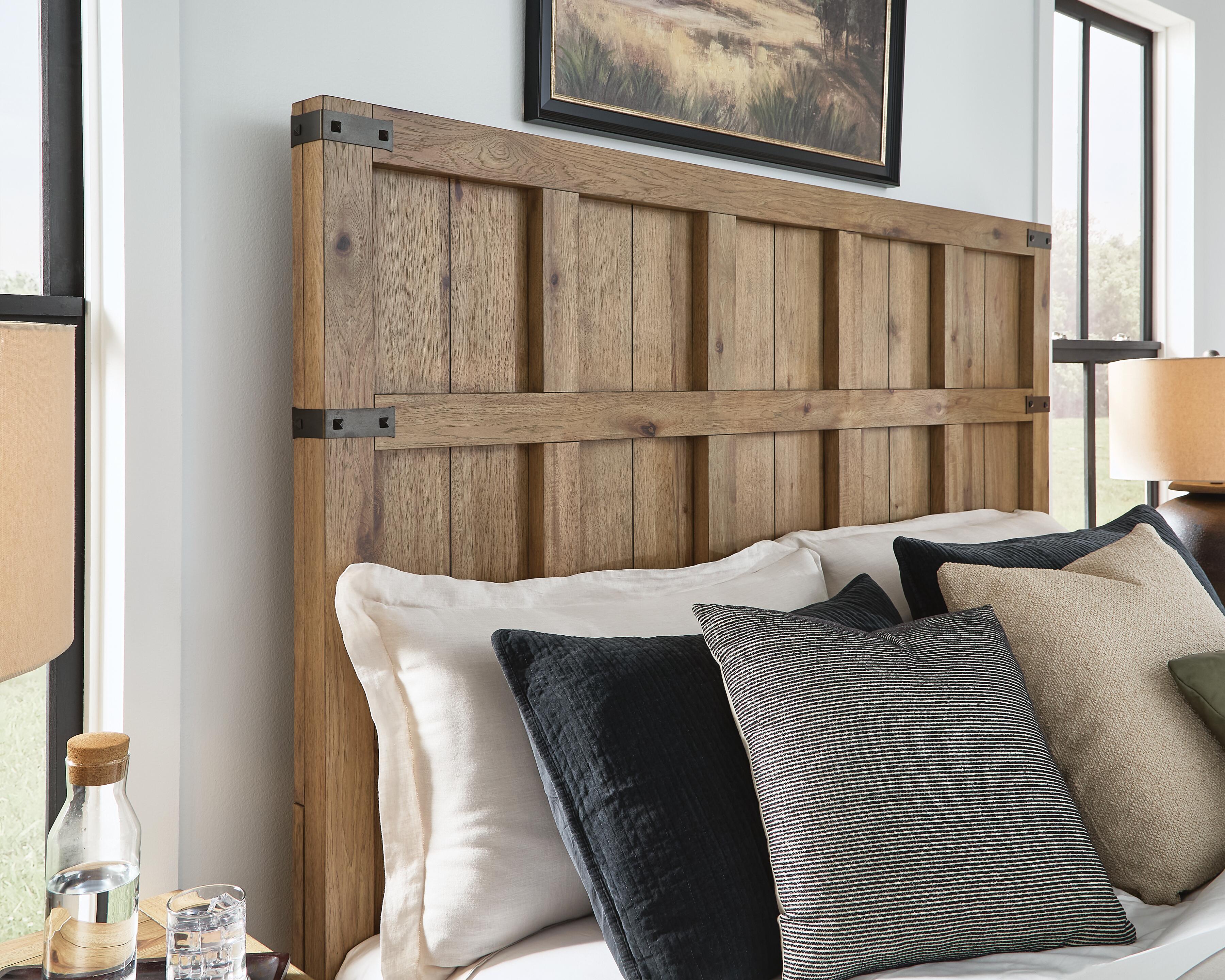 Ridgester Panel Bed - Image 10