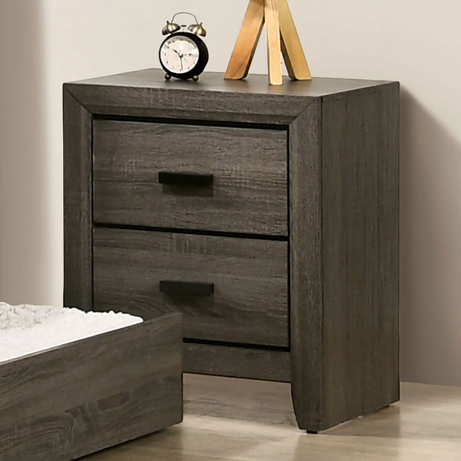 Roanne Gray/Charcoal 4 Pc. Twin Bedroom Set - Image 6