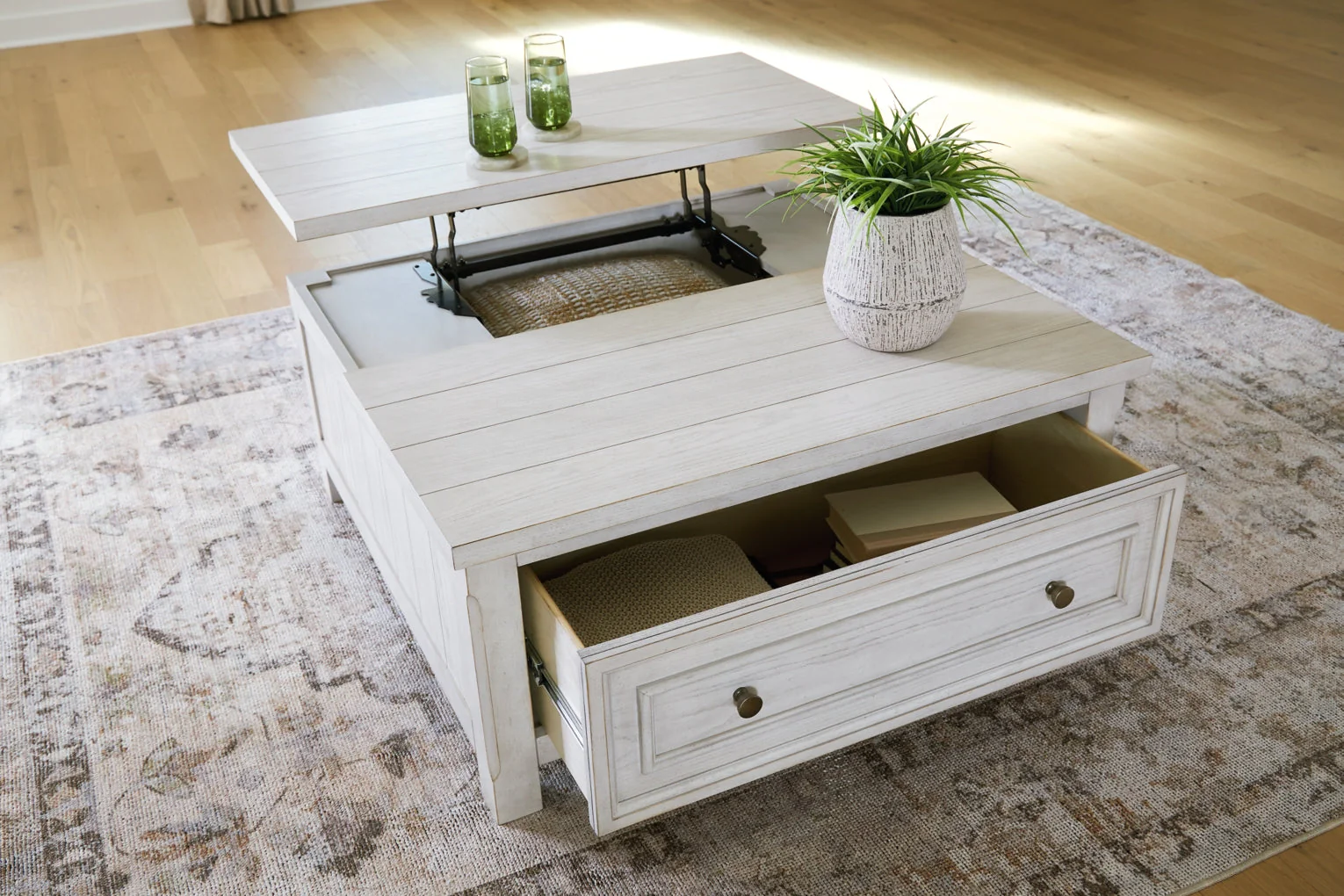 Robbinsdale Lift Top Cocktail Table - Image 7