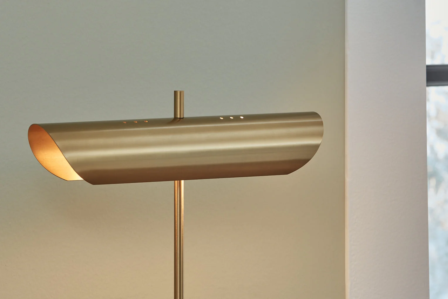 Rowleigh Marble Desk Lamp - Image 3