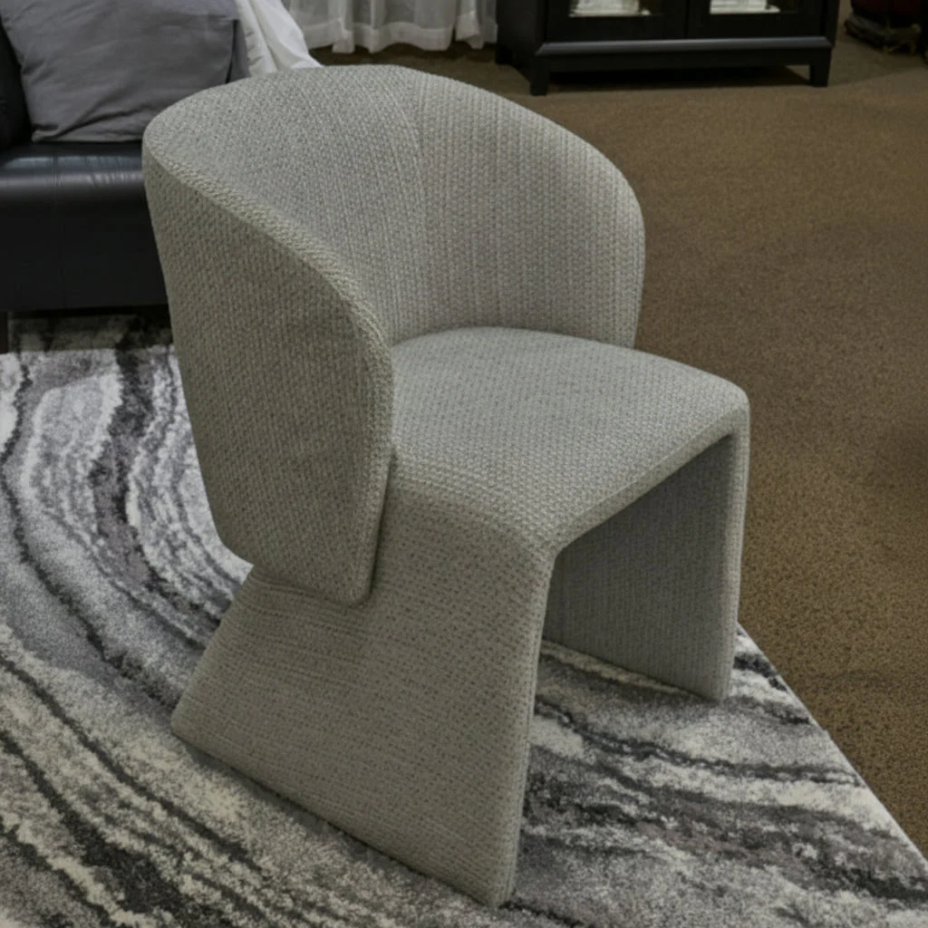 Rylandyn Dining Upholstered Chair - Image 3