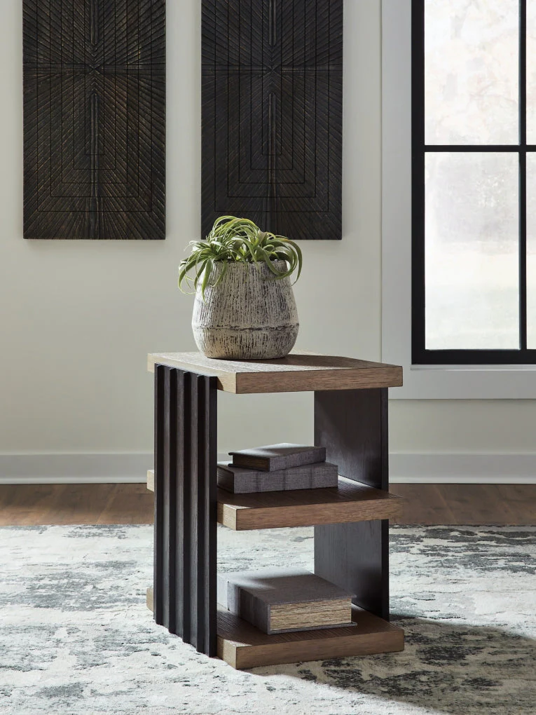 Rylandyn Rectangular End Table - Image 2