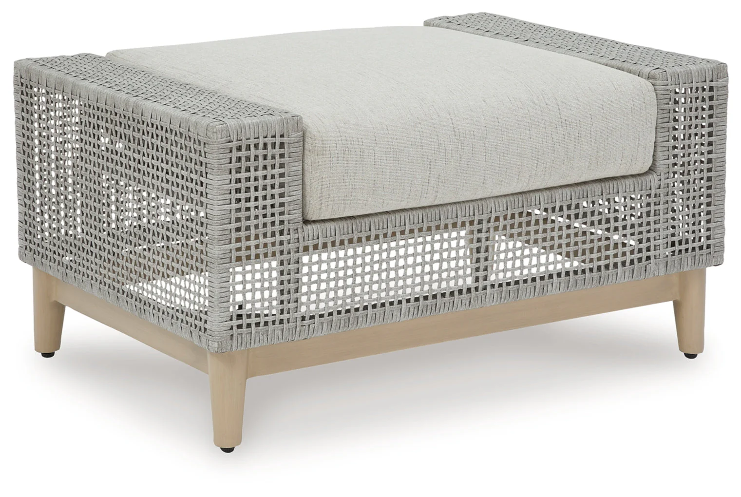 Seton Creek Outdoor Seating - Image 2