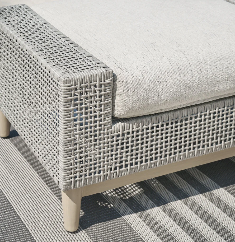 Seton Creek Outdoor Seating - Image 22