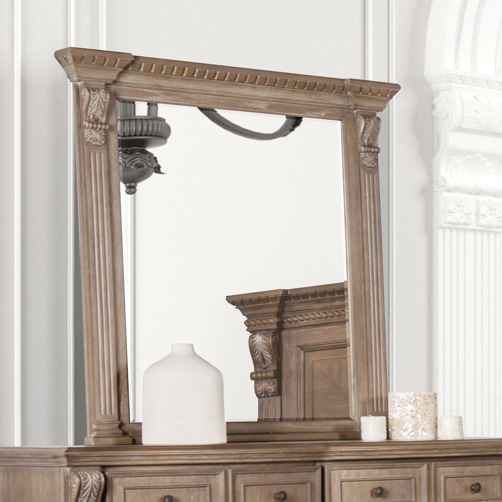 Sevenoaks Weathered Oak 4 Pc. Queen Bedroom Set - Image 3