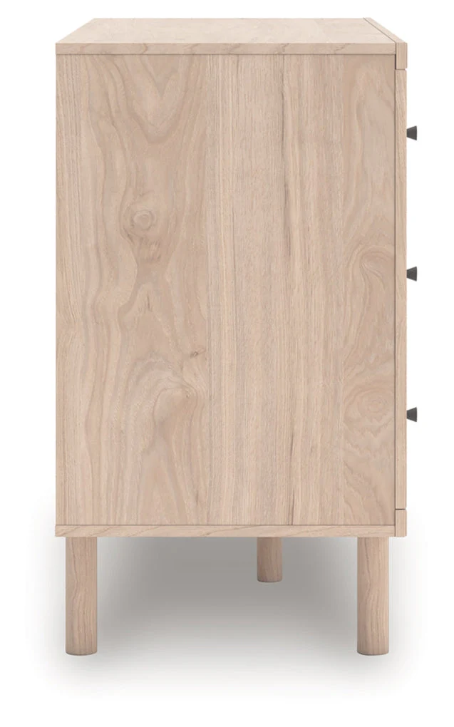 Shapella Six Drawer Dresser - Image 8